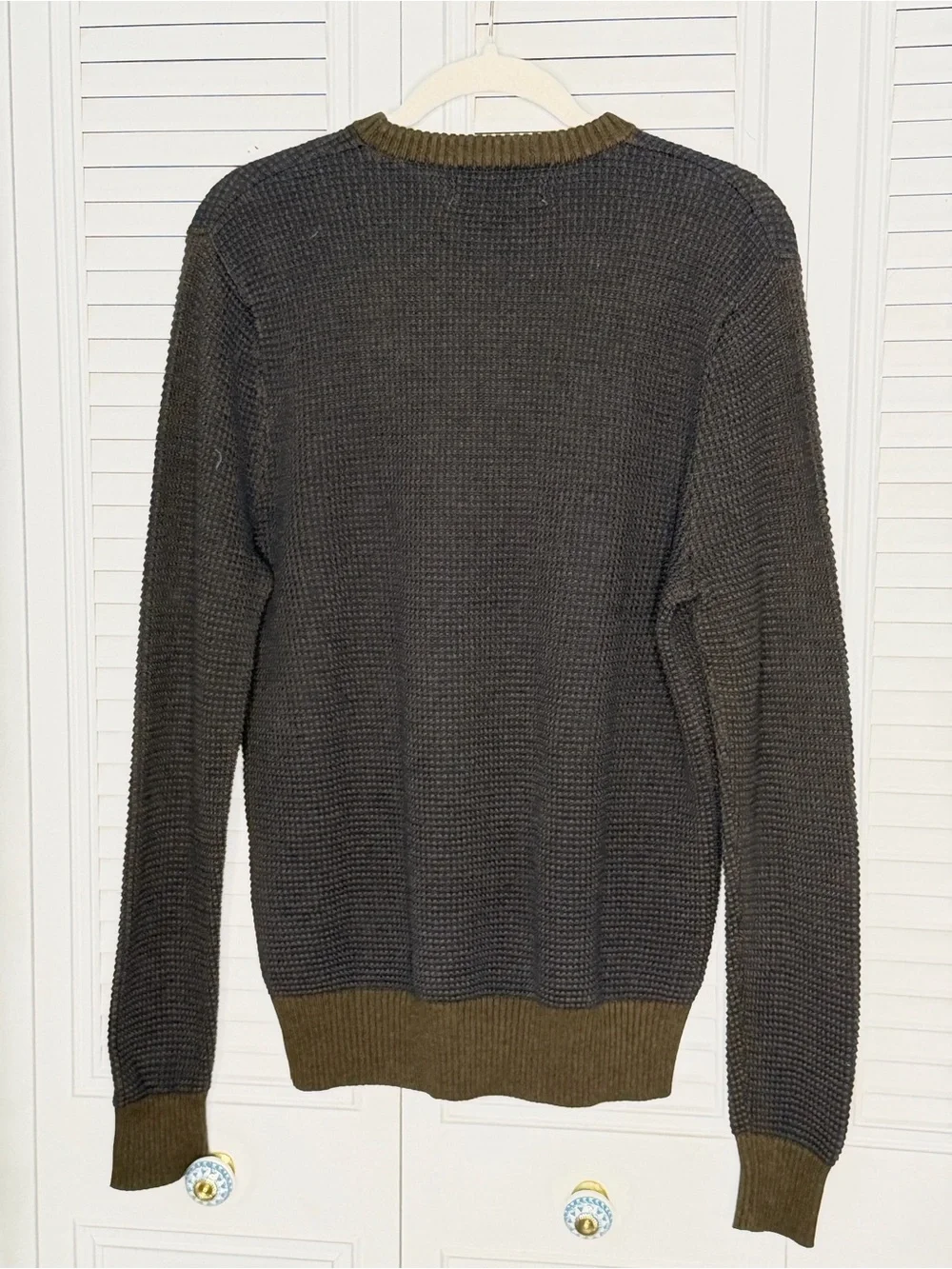 Mutual Weave Men's Waffle Knit Crewneck Sweater Olive Green Blue Blend Size M